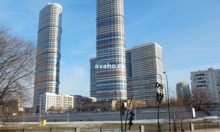 ЖК Триколор