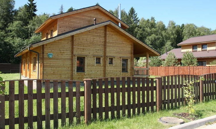 Истра Ленд