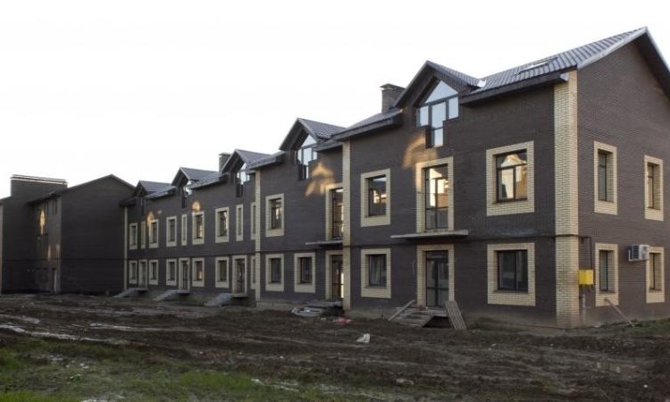 Красные пруды