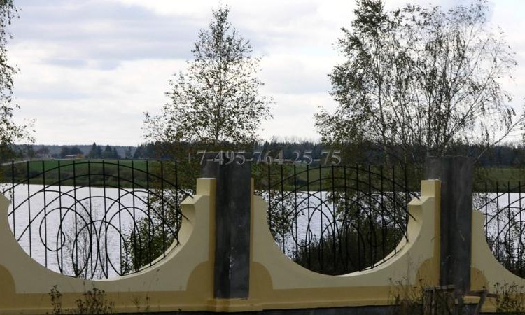 Никольский берег